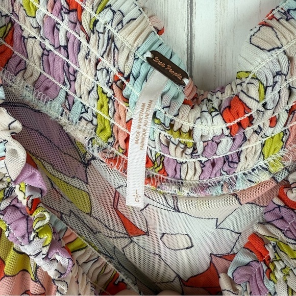 Free People Y2K Colorful Floral Off-Shoulder Women's Top - Picture 2 of 4